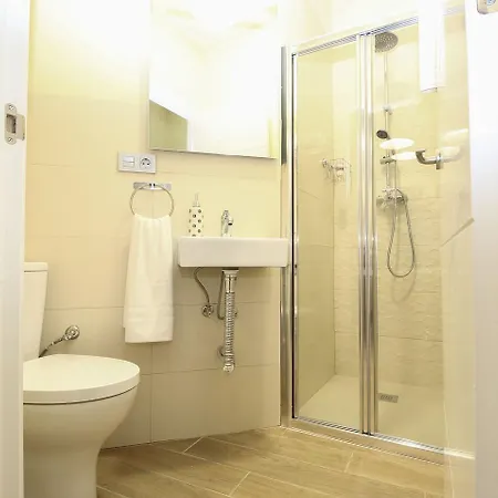 Deluxe In La Giralda Appartement *